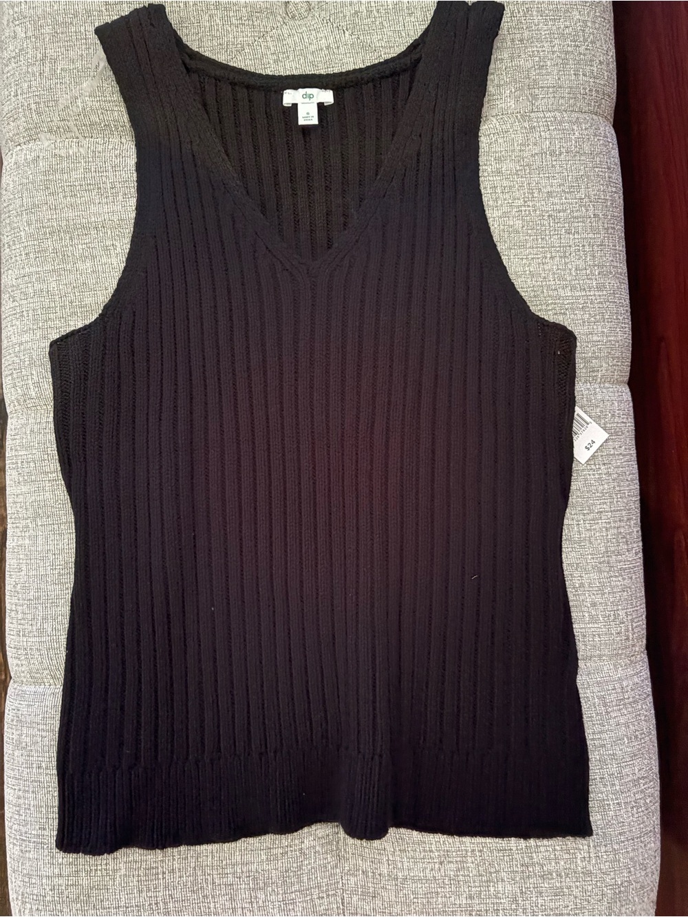 dip Black Ribbed V-Neck Knit Tank Sweater